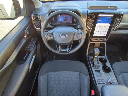 Used 2024 Ford Ranger XLT w/ FX4 Off-Road Package image 16