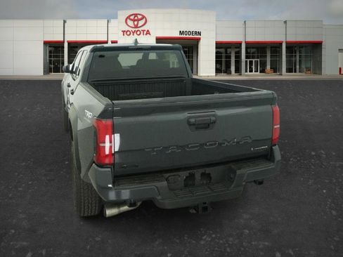 New 2026 Toyota Tacoma TRD Off-Road AWD/4WD image 25