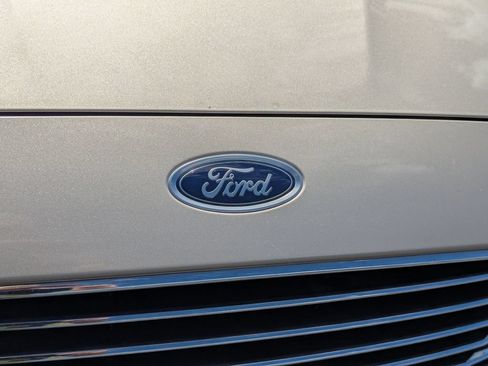 Used 2019 Ford Fusion S FWD image 11