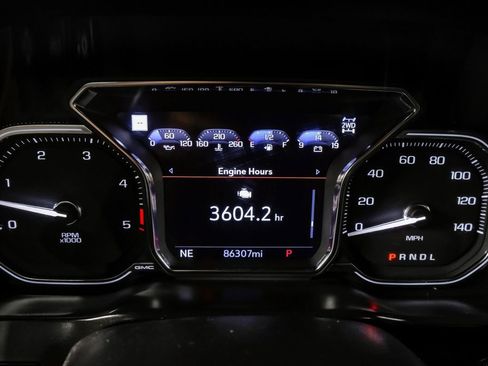 Used 2020 GMC Sierra 2500 AT4 w/ AT4 Premium Package AWD/4WD image 17