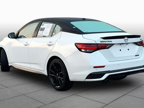 Used 2025 Nissan Sentra SR w/ Midnight Edition FWD image 11