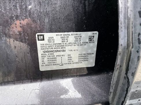 Used 2016 Chevrolet Suburban LT AWD/4WD image 30