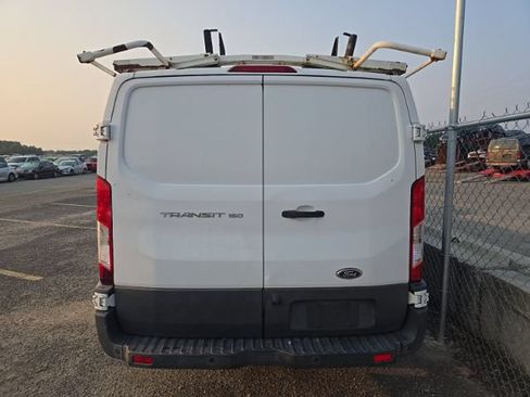 Used 2017 Ford Transit 150 130 Low Roof RWD image 5