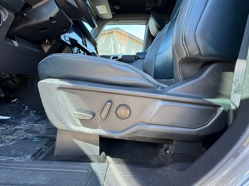 Used 2023 Ford Bronco Outer Banks AWD/4WD image 16