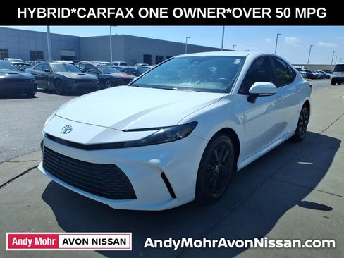 Used 2025 Toyota Camry LE FWD image 4