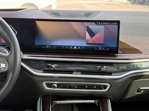 Used 2025 BMW X5 xDrive40i image 11