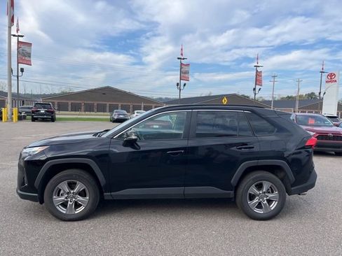 Certified 2025 Toyota RAV4 XLE image 8