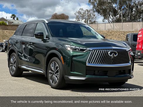 Used 2026 INFINITI QX60 Luxe w/ Cargo Package FWD image 8