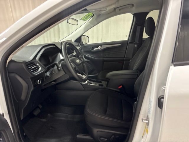 Used 2023 Ford Escape Active w/ Tech Pack #2 AWD/4WD image 13