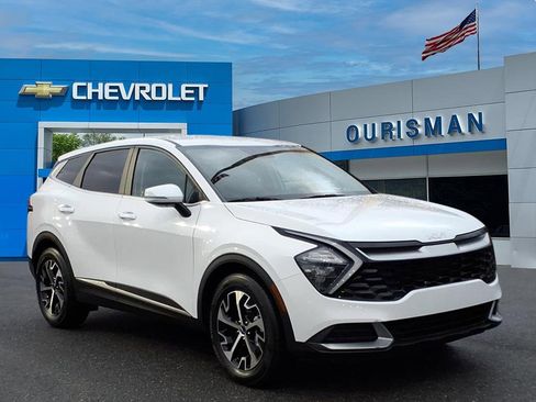 Used 2023 Kia Sportage EX image 1