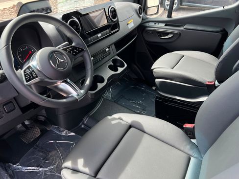 New 2026 Mercedes-Benz Sprinter 2500 image 15