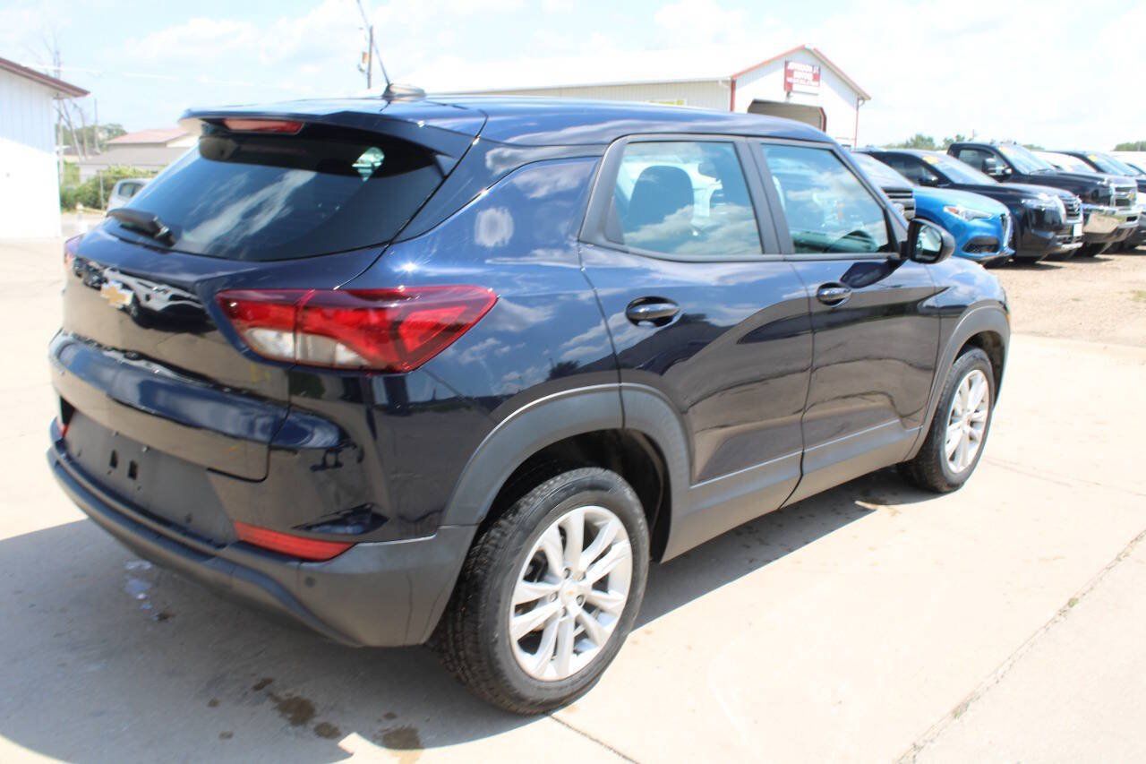 Used 2021 Chevrolet TrailBlazer LS FWD image 8