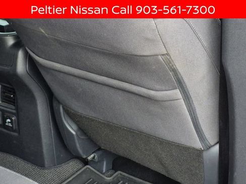 Certified 2024 Nissan Titan SV w/ SV Convenience Package AWD/4WD image 17