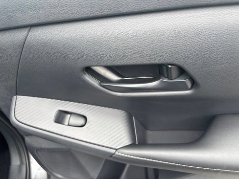 Used 2024 Nissan Sentra SV w/ All-Weather Package FWD image 23