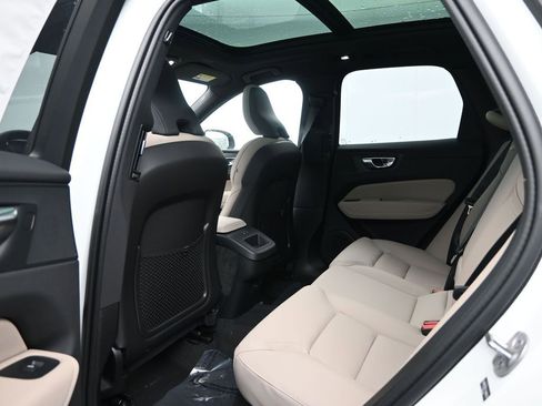 New 2026 Volvo XC60 B5 Plus w/ Protection Package Premier AWD/4WD image 23