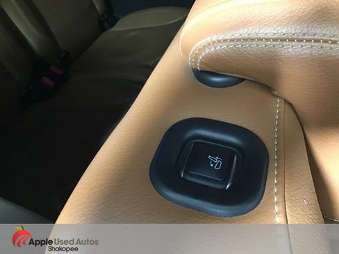 Used 2017 Mercedes-Benz GLS 450 4MATIC image 32