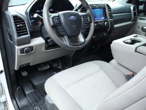 Used 2022 Ford F250 XLT image 12