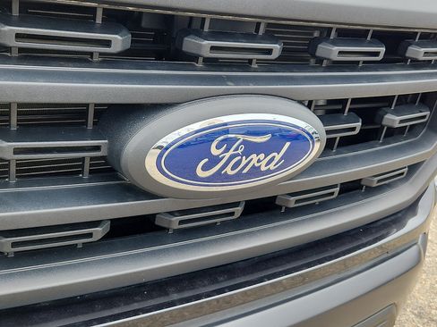 Certified 2022 Ford F150 XL RWD image 31