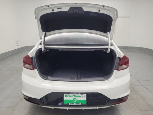 Used 2019 Hyundai Elantra SEL FWD image 29