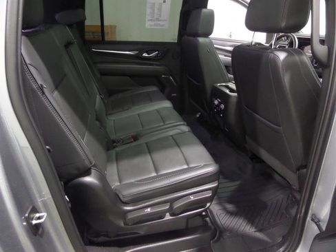 Used 2024 GMC Yukon XL Denali w/ Max Trailering Package AWD/4WD image 12