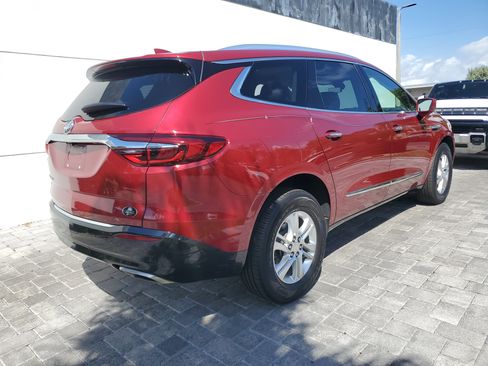 Used 2020 Buick Enclave Essence w/ Sound and Sites Package image 5