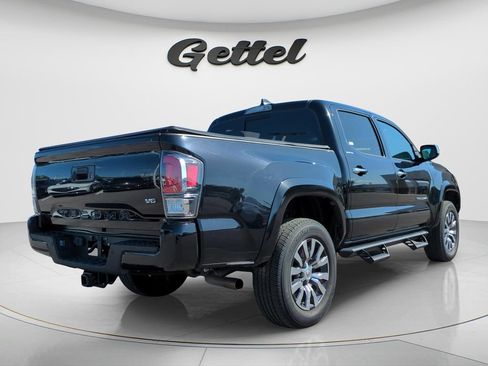 Used 2022 Toyota Tacoma Limited RWD image 5