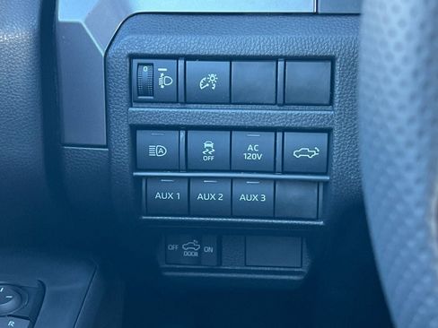 New 2025 Toyota Tacoma TRD Off-Road image 28