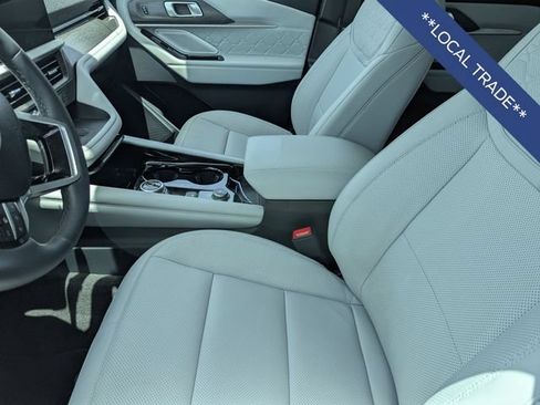 Used 2025 Ford Explorer Platinum w/ Ultimate Package AWD/4WD image 11