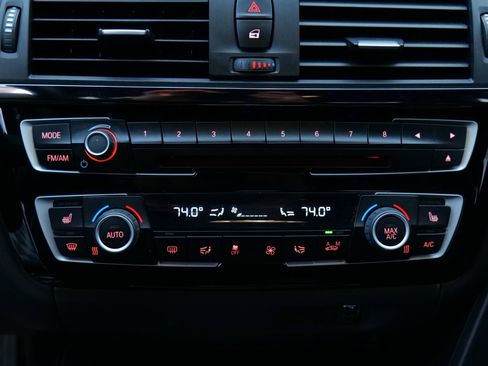 Used 2020 BMW M4 Coupe w/ Competition Package image 34