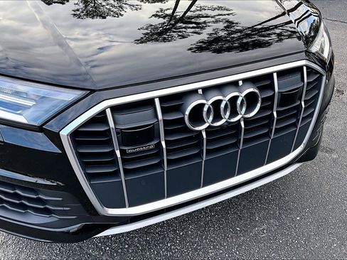 Used 2021 Audi Q7 2.0T Premium Plus w/ Executive Package image 29