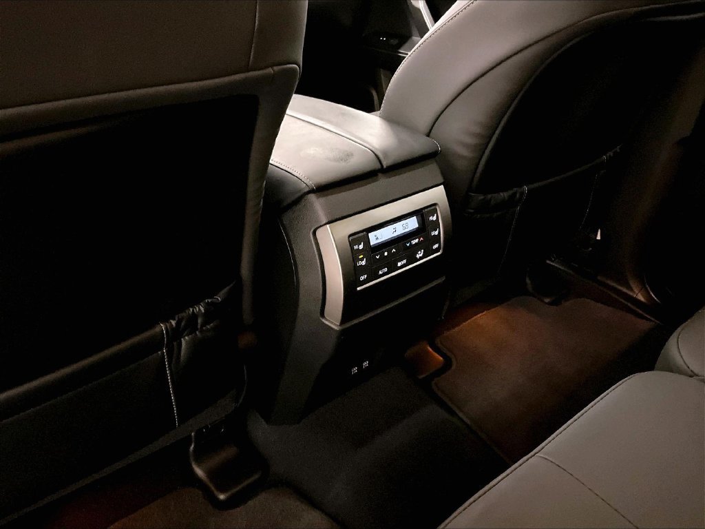 Used 2023 Lexus GX 460 Premium w/ Premium Plus Package AWD/4WD image 10