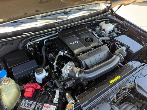 Used 2022 Nissan Frontier Pro-X w/ Pro-X Premium Package image 31