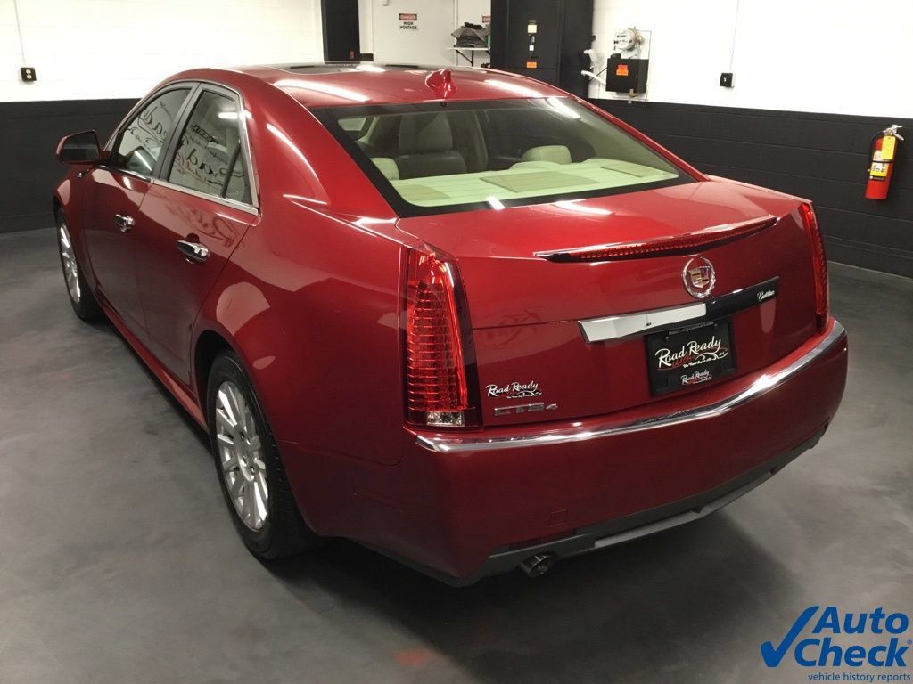 Used 2011 Cadillac CTS Luxury AWD/4WD image 7