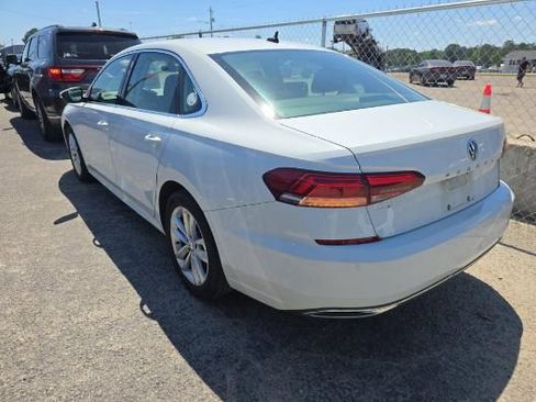 Used 2020 Volkswagen Passat 2.0T SE image 2