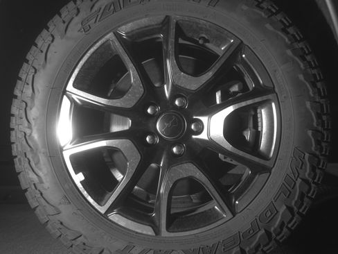Used 2025 Jeep Compass Trailhawk AWD/4WD image 13