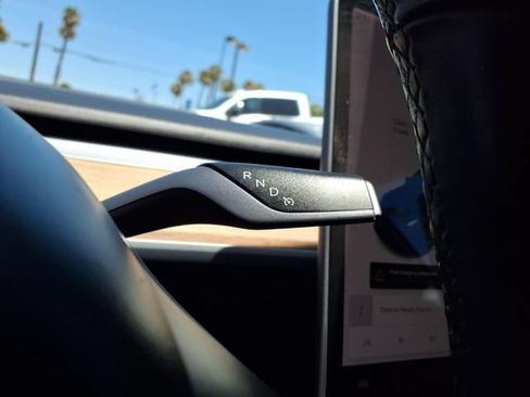 Used 2018 Tesla Model 3 Long Range RWD image 16