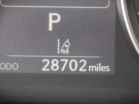 Used 2021 Lexus IS 300 w/ Comfort Package image 9