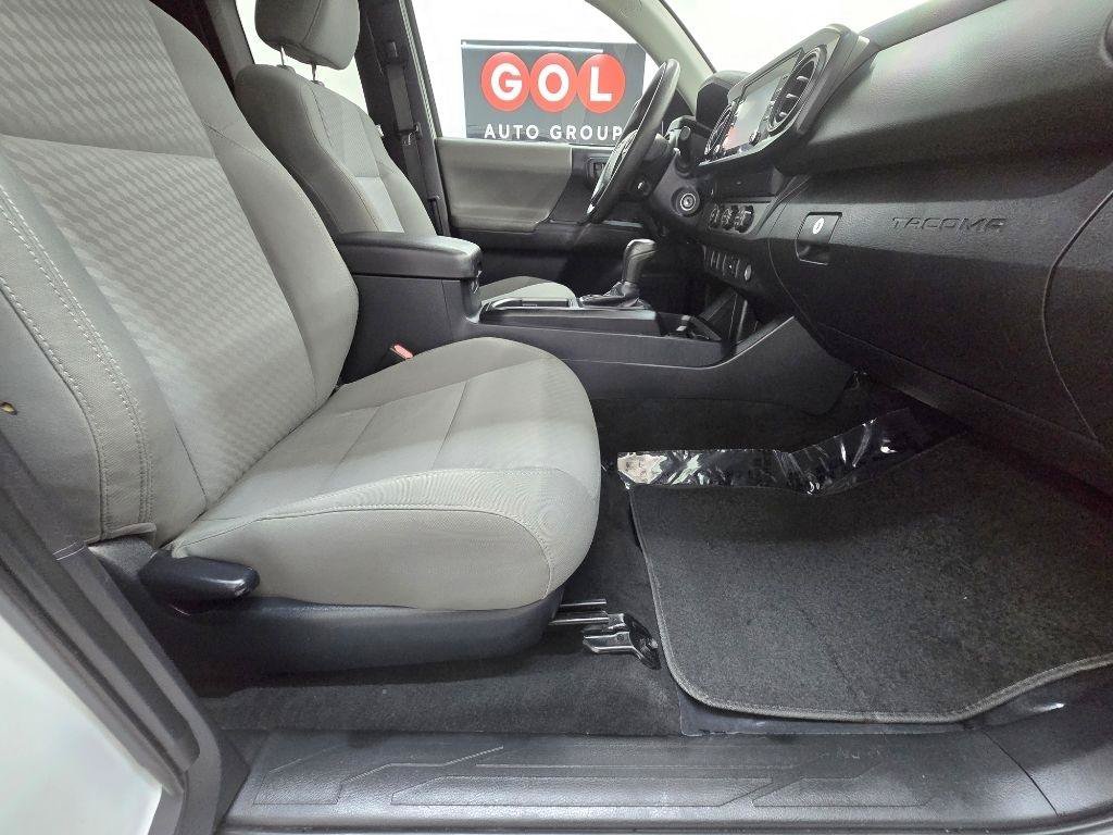 Used 2020 Toyota Tacoma SR RWD image 17