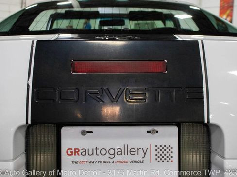 Used 1996 Chevrolet Corvette Coupe image 34