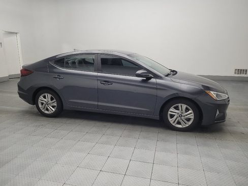 Used 2020 Hyundai Elantra SEL FWD image 11
