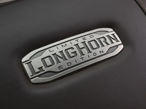 Used 2025 RAM 1500 Limited AWD/4WD image 16
