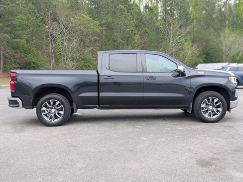 Used 2023 Chevrolet Silverado 1500 LT AWD/4WD image 10