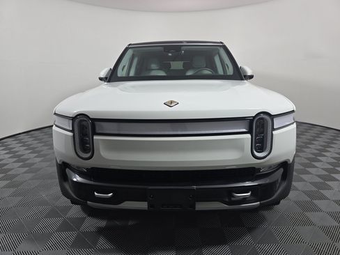 Used 2024 Rivian R1S Adventure AWD/4WD image 8