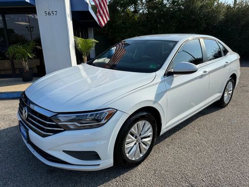 Used 2019 Volkswagen Jetta S image 26