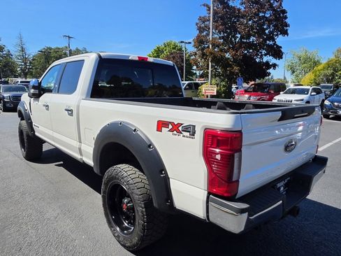 Used 2019 Ford F350 Lariat w/ Lariat Ultimate Package AWD/4WD image 10