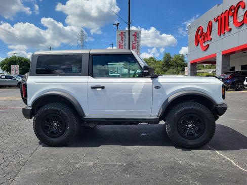 Certified 2023 Ford Bronco Wildtrak AWD/4WD image 2