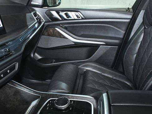 Used 2025 BMW X5 xDrive40i image 55