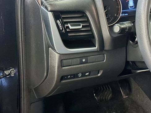 Used 2023 Nissan Rogue SL w/ SL Premium Package AWD/4WD image 17