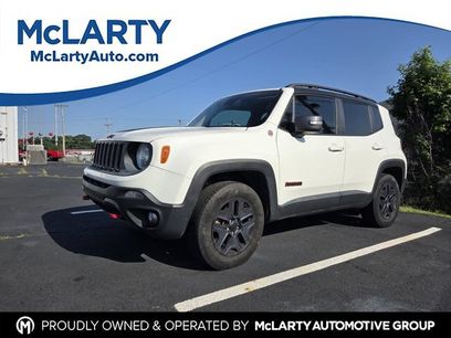 Used 2018 Jeep Renegade Trailhawk w/ UConnect 8.4 Nav Group