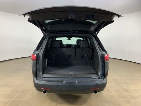 Used 2022 Chevrolet Traverse LT w/ LPO, 'HIT The Road' Package image 12
